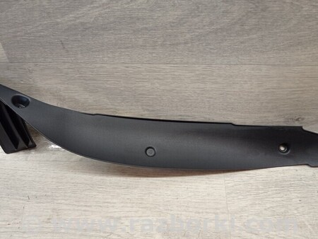 ФОТО Накладка захист стійки арки крила переднього лівого для Porsche Cayman (2005-...) Киев