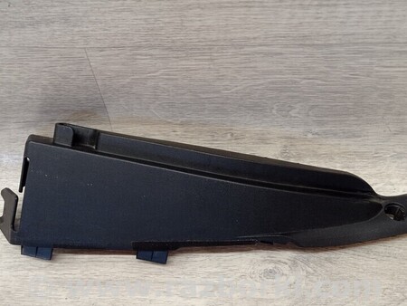 ФОТО Обшивка накладка направляюча шторки багажника ліва для KIA Ceed Киев
