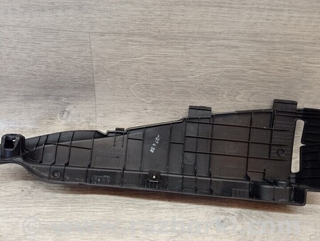 ФОТО Обшивка накладка направляюча шторки багажника права для KIA Ceed Киев