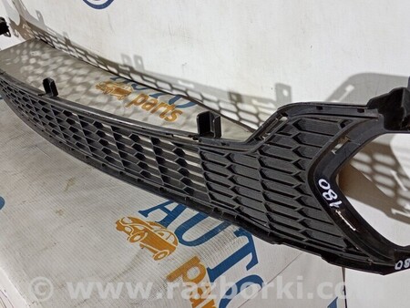 ФОТО Центральная решетка бампера Центральна решітка бампера для KIA Ceed Киев