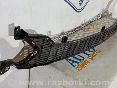 ФОТО Центральная решетка бампера Центральна решітка бампера для KIA Ceed Киев