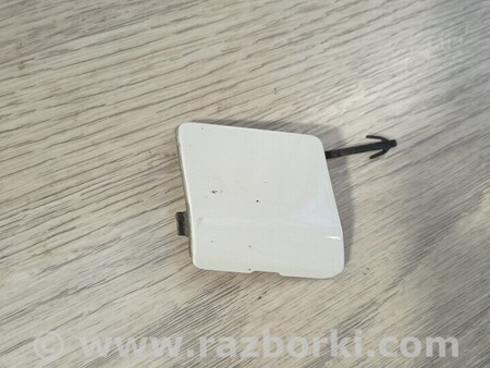 ФОТО Заглушка бампера буксировочного крюка передняя для Renault Clio Киев