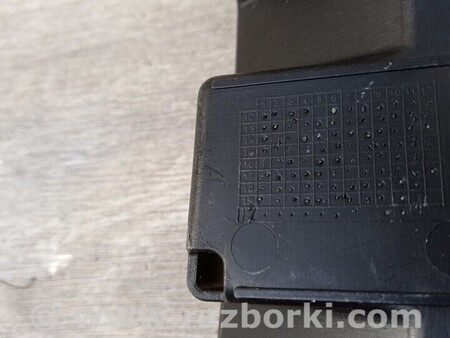 ФОТО Кронштейн бампера переднего левый для Renault Clio Киев