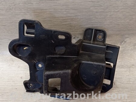 ФОТО Кронштейн кріплення направляюча заднього бампера лівий для Renault Clio Киев