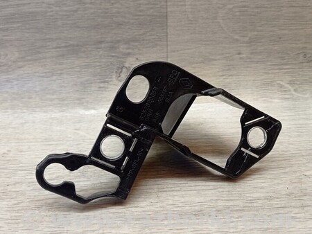 ФОТО Кронштейн кріплення направляюча фари правий для Renault Clio Киев