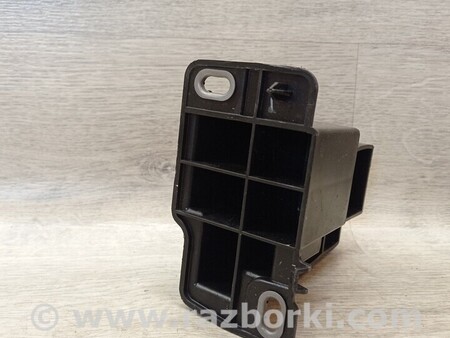 ФОТО Кронштейн кріплення підсилювача переднього бампера лівий для Renault Clio Киев