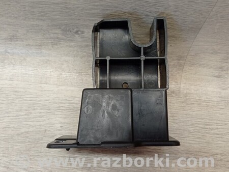 ФОТО Кронштейн кріплення підсилювача переднього бампера правий для Renault Clio Киев