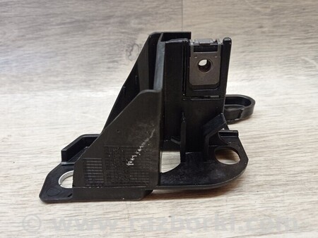 ФОТО Кронштейн кріплення тримач направляюча фари лівий для Renault Clio Киев