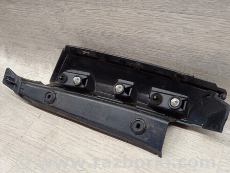 ФОТО Накладка декоративна ляди кришки багажника права Універсал для Renault Clio Киев