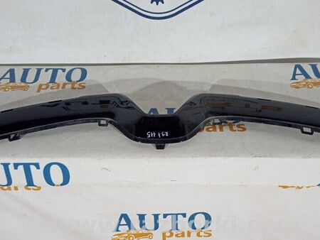 ФОТО Накладка решетки радиатора для Renault Clio Киев