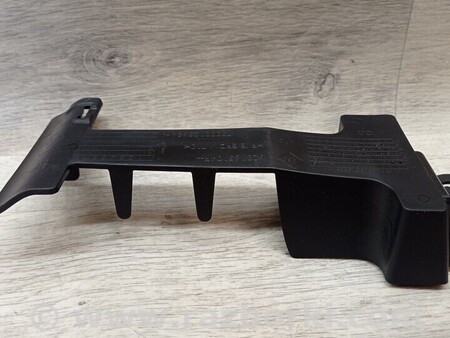 ФОТО Нова оригинальна запчастина Канал воздуха повітровід переднього для Renault Clio Киев