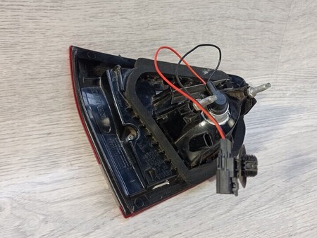 ФОТО Универсал Фонарь крышку задний правый для Renault Clio Киев