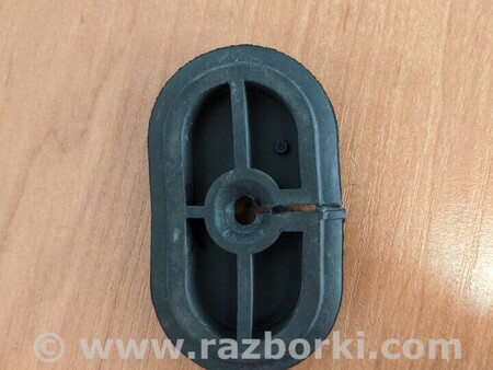 ФОТО Уплотнитель резинка для Renault Clio Киев