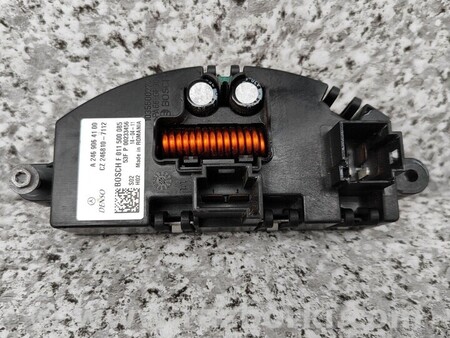 ФОТО Резистор вентилятора печки для Mercedes-Benz CLK-CLASS 209 (02-10) Киев