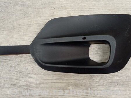 ФОТО Накладка заглушка решітка туманки ПТФ переднього бампера для Opel Combo Київ