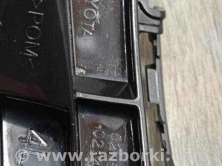 ФОТО Кронштейн кріплення заднього бампера лівий під ліхтар для Toyota Corolla (все года выпуска) Киев