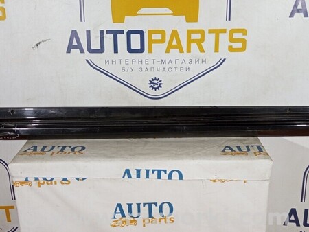 ФОТО Накладка порога ліва для Toyota Corolla (все года выпуска) Киев