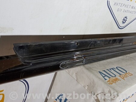 ФОТО Накладка порога ліва для Toyota Corolla (все года выпуска) Киев