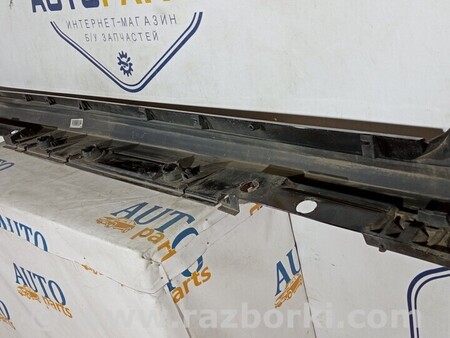 ФОТО Накладка порога ліва для Toyota Corolla (все года выпуска) Киев