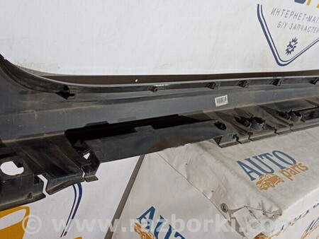 ФОТО Накладка порога ліва для Toyota Corolla (все года выпуска) Киев