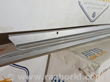 ФОТО Накладка порога ліва для Toyota Corolla (все года выпуска) Киев