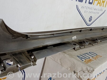 ФОТО Накладка порога ліва для Toyota Corolla (все года выпуска) Киев