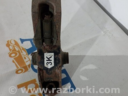 ФОТО Подушка КПП для Toyota Corolla (все года выпуска) Киев