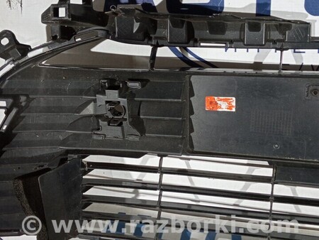 ФОТО Решетка бампера переднего для Toyota Corolla (все года выпуска) Киев