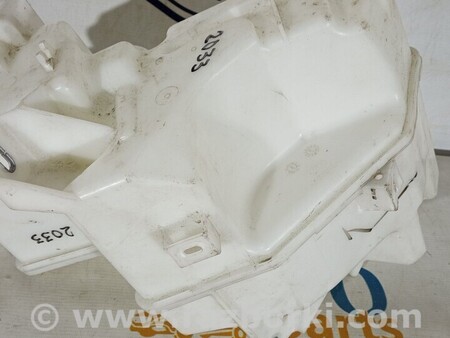 ФОТО Седан Бачок омивача для Toyota Corolla (все года выпуска) Киев