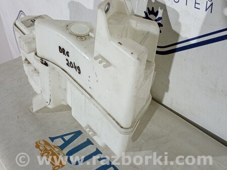 ФОТО Седан Бачок омивача для Toyota Corolla (все года выпуска) Киев