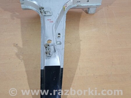 ФОТО Стійка порога ліва середня для Toyota Corolla (все года выпуска) Киев