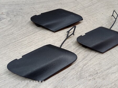 ФОТО Заглушка бампера буксировочного крюка передняя для Opel Corsa (все модели) Київ