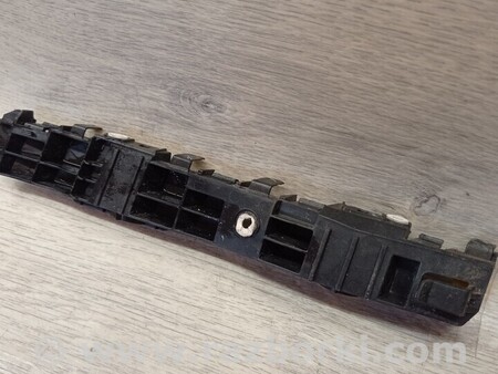 ФОТО Кронштейн кріплення направляюча заднього бампера лівий для Opel Corsa (все модели) Київ