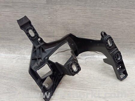 ФОТО Кронштейн кріплення направляюча фари бампера переднього права для Opel Corsa (все модели) Київ