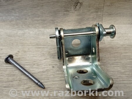 ФОТО Петля двері дверки передня права нижня для Opel Corsa (все модели) Київ