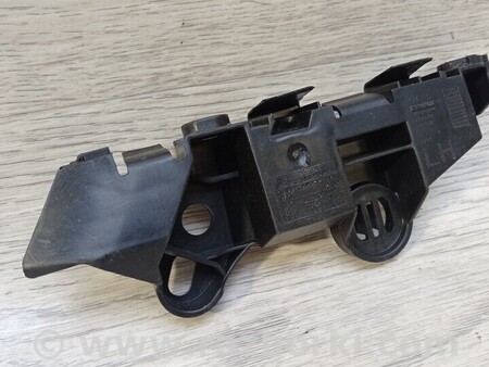 ФОТО Кронштейн крепление направляющая бампера переднего левый для Opel Corsa D Київ