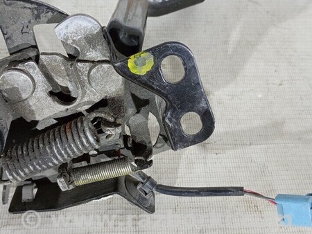 ФОТО Замок капота Замок капота для Honda CR-V Киев