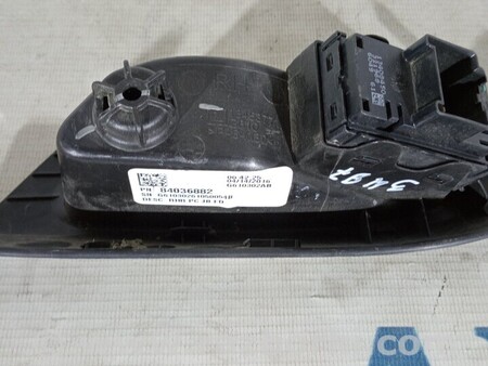 ФОТО Кнопка стеклоподъёмника задняя правая Кнопка склопідіймача задня для Chevrolet Cruze J300 (2008-2016) Київ