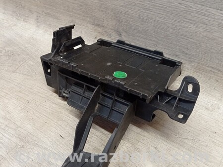 ФОТО Кронштейн кріплення направляюча блоку управління двигуном для Chevrolet Cruze J300 (2008-2016) Киев