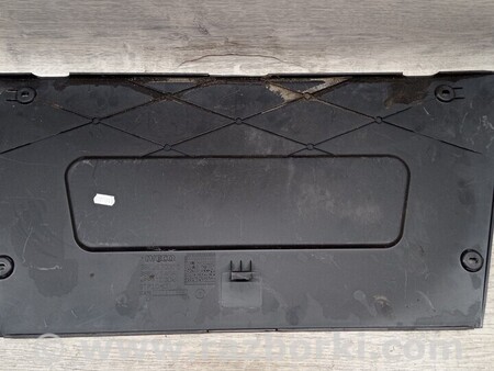 ФОТО Обшивка накладка кришка сидіння салону для Iveco Daily Киев