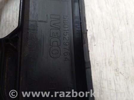 ФОТО Решетка радиатора бампера переднего центральная для Iveco Daily Киев