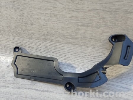 ФОТО Кронштейн крепления фары передней правой для Land Rover Defender Киев