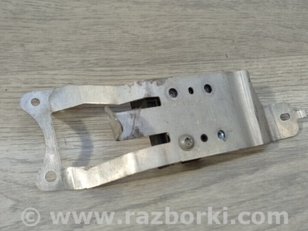 ФОТО Кронштейн радару Крепление датчика круизконтроля для Land Rover Discovery Киев