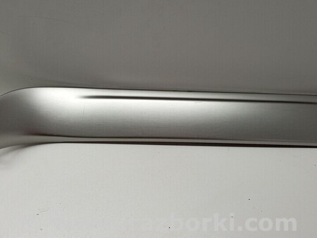 ФОТО Накладка на торпедо пассажирская сторона для Dodge Durango (2011-) Киев