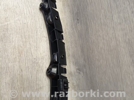 ФОТО Кронштейн кріплення направляюча заднього бампера лівий для Dacia Duster Киев