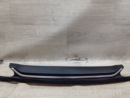 ФОТО Губа бампера для Mercedes-Benz E-Class Киев