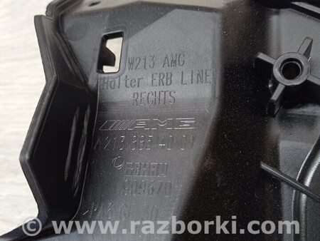 ФОТО Кронштейн кріплення направляюча труби вихлопної для Mercedes-Benz E-Class Киев