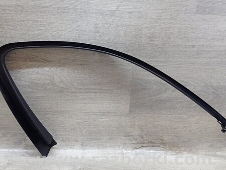 ФОТО Молдинг двери передней правой НОВАЯ для Mercedes-Benz E-Class Киев