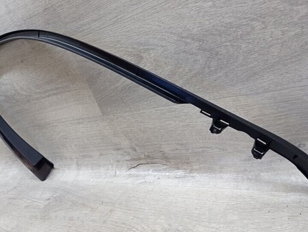 ФОТО Молдинг двери передней правой НОВАЯ для Mercedes-Benz E-Class Киев