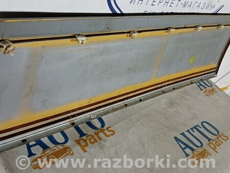 ФОТО Молдинг двері передньої лівої нижній для Mercedes-Benz E-Class Киев